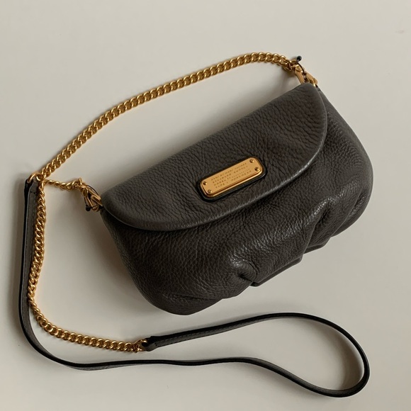 MARC BY MARC JACOBS Like New Classic Karlie Q Crossbody Bag - Picture 3 of 15